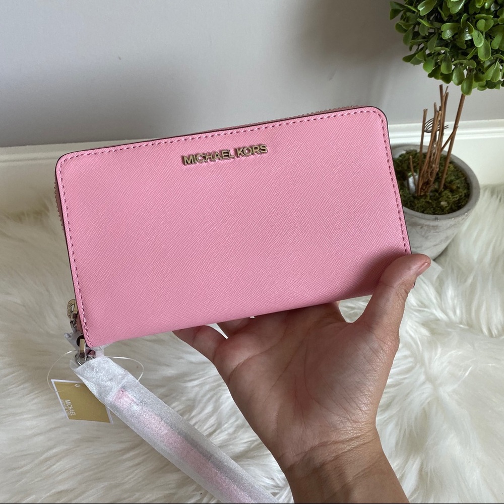 NEW MK WALLET/PHONE WRISTLET